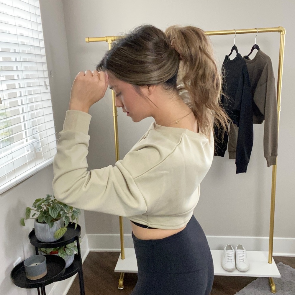 BLANC + ROSÉ | Madison Pullover Sweater - Picture 4 of 5
